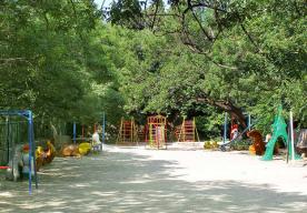 Детская площадка на территории санатория.